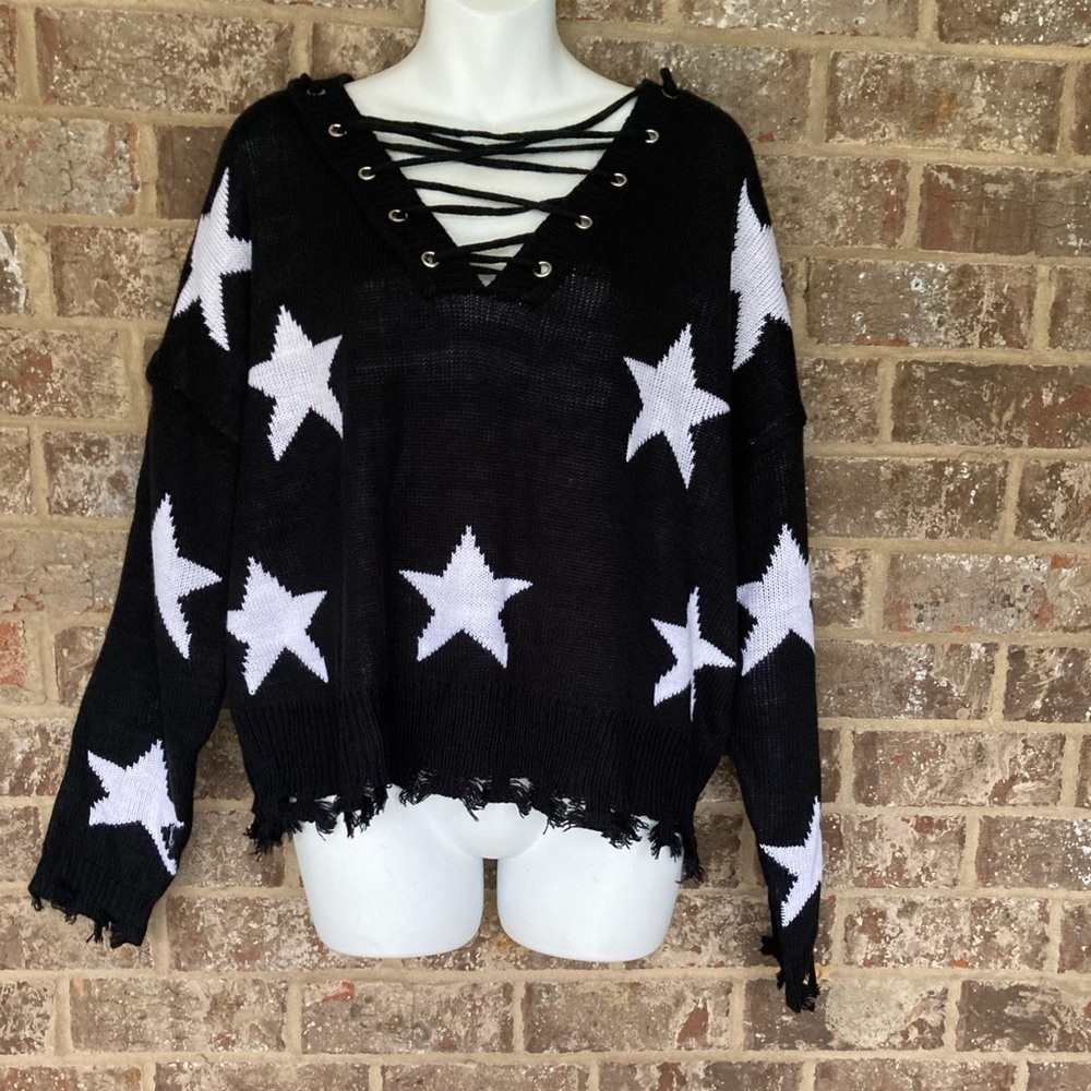 Willow moon v neck Star sweater size XL New With Tags